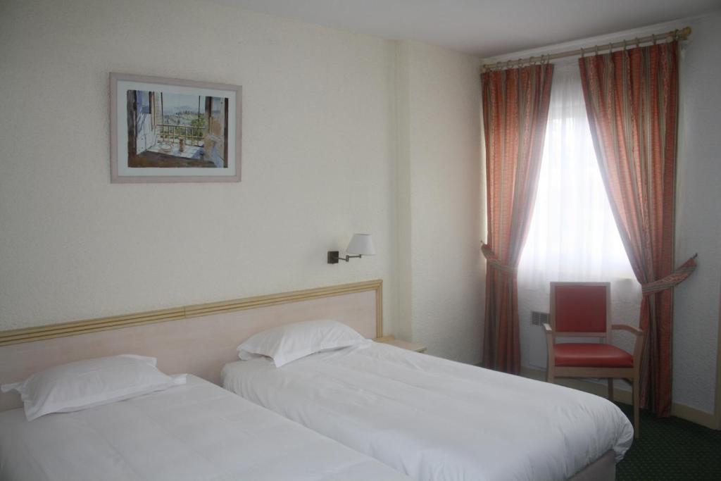 Le Charollais Motel Restaurant Contact-Hotel Vitry-en-Charollais Rum bild